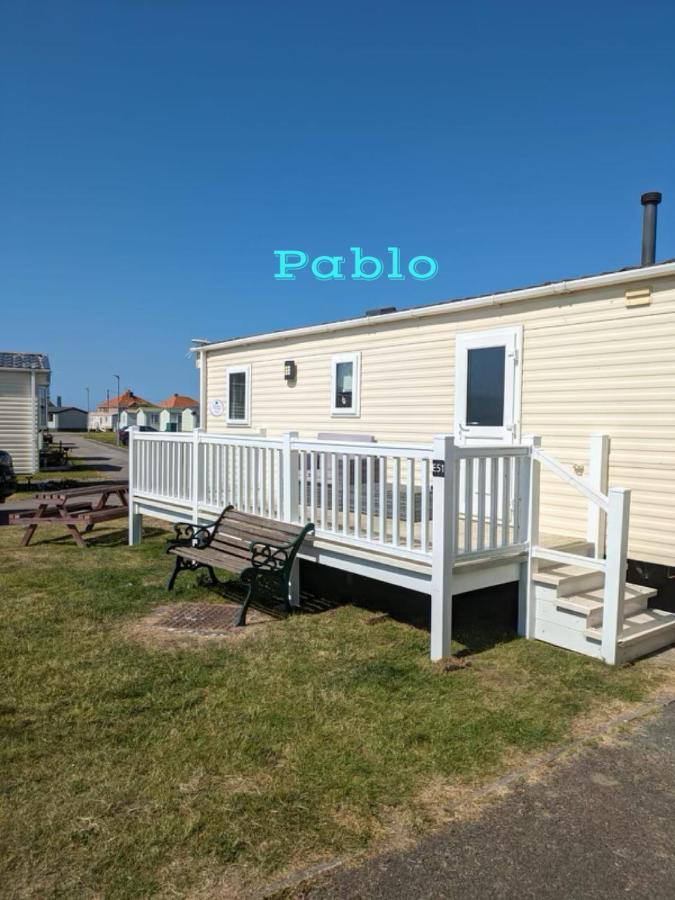 Towyn Six Berth En Suite Caravan Rhyl Exterior photo