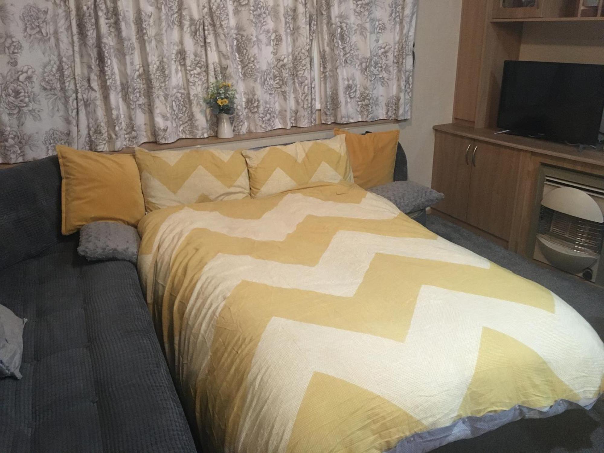 Towyn Six Berth En Suite Caravan Rhyl Exterior photo